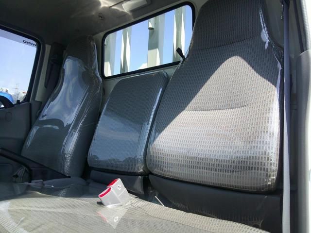 HINO DUTRO 2015 Image 31