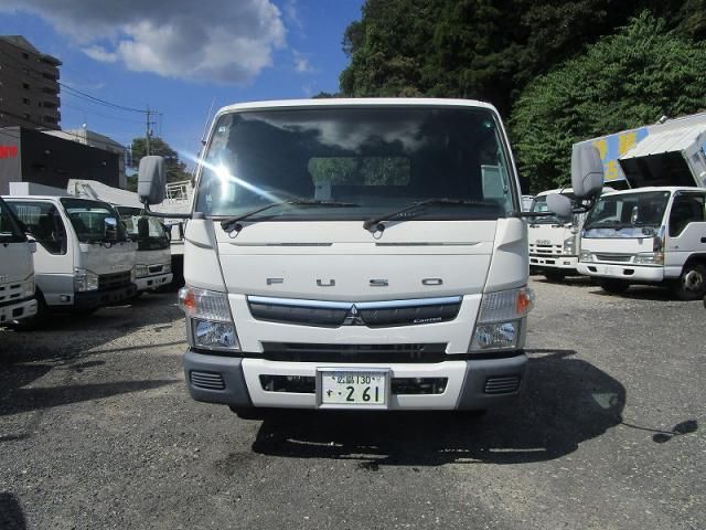 MITSUBISHI CANTER 2018 Image 31