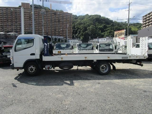 MITSUBISHI CANTER 2018 Image 31