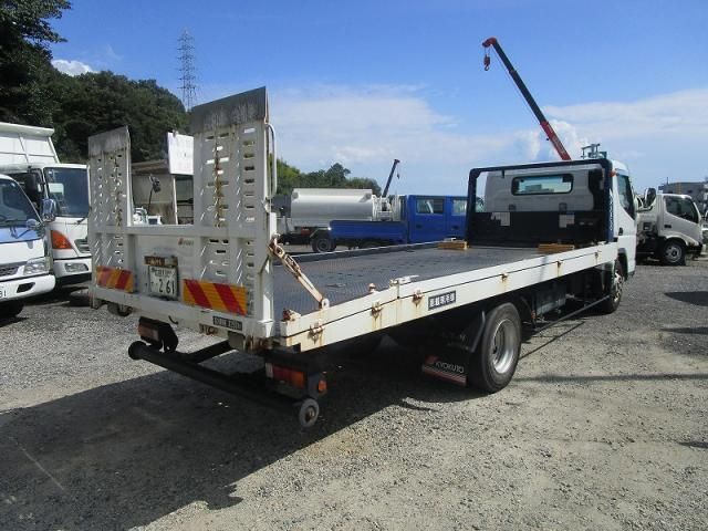 MITSUBISHI CANTER 2018 Image 31