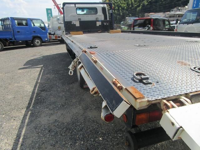MITSUBISHI CANTER 2018 Image 31
