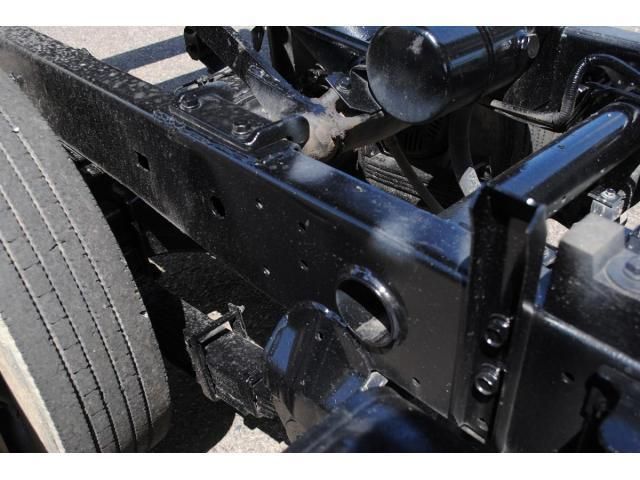 HINO DUTRO 2010 Image 31