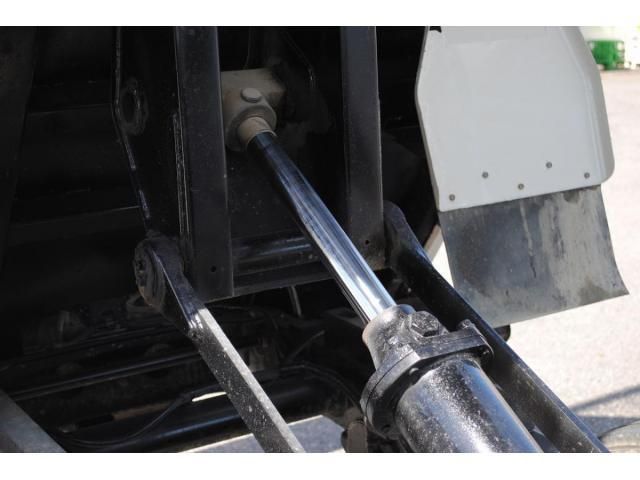 HINO DUTRO 2010 Image 31