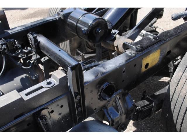 HINO DUTRO 2010 Image 31