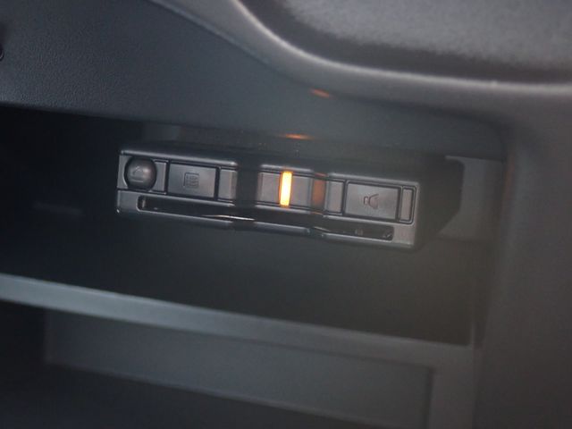 NISSAN NOTE 2020 Image 31