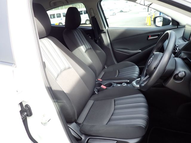 MAZDA 2 2020 Image 31