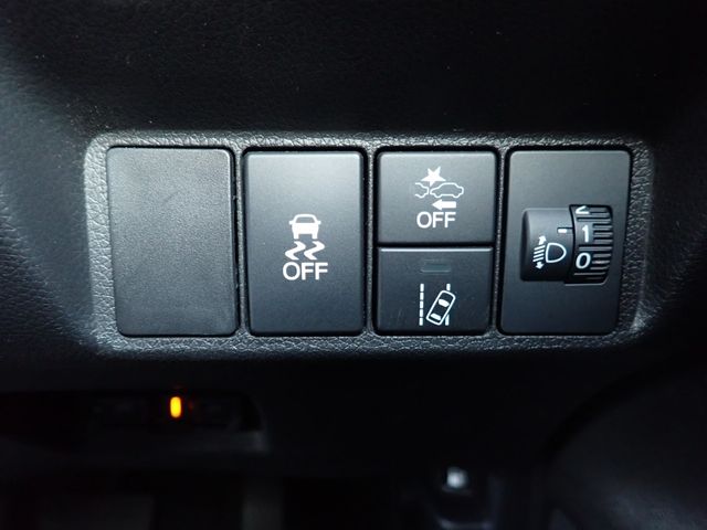 HONDA SHUTTLE HYBRID 2022 Image 31