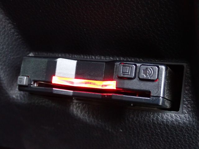 TOYOTA YARIS 2021 Image 31