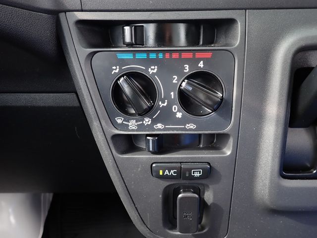 DAIHATSU HIJET CARGO 2019 Image 31