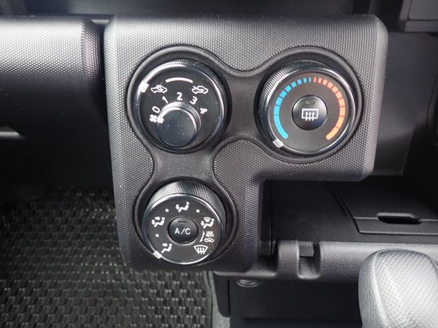 MAZDA FAMILIA VAN 2WD 2019 Image 31