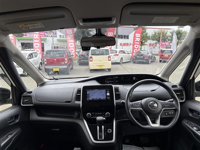 NISSAN SERENA  S-HYBRID 4WD 2019 Image 31