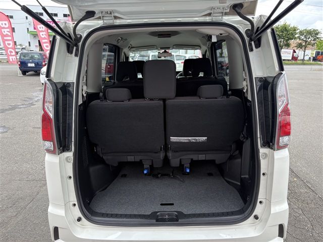 NISSAN SERENA  S-HYBRID 4WD 2019 Image 31