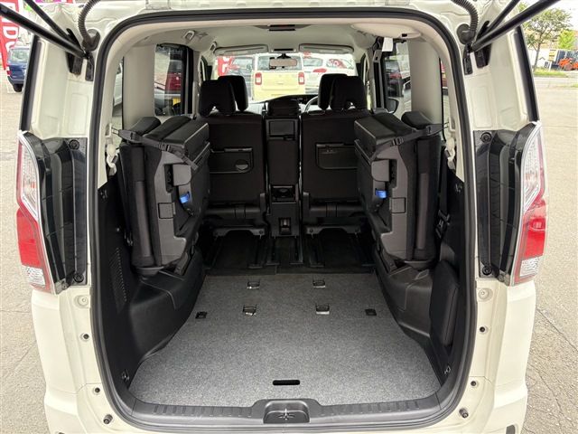 NISSAN SERENA  S-HYBRID 4WD 2019 Image 31