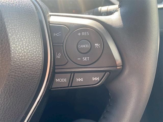 TOYOTA RAV4 HYBRID 4WD 2022 Image 31