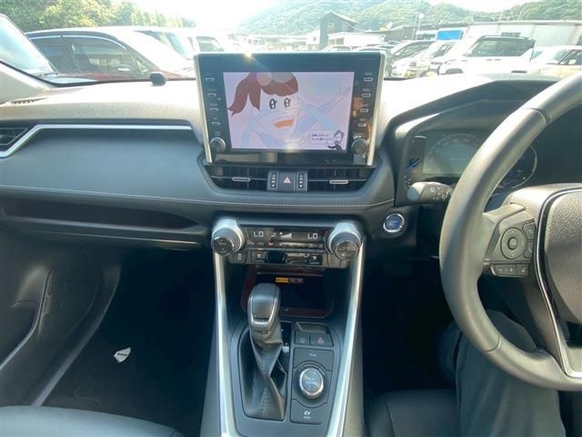 TOYOTA RAV4 HYBRID 4WD 2022 Image 31