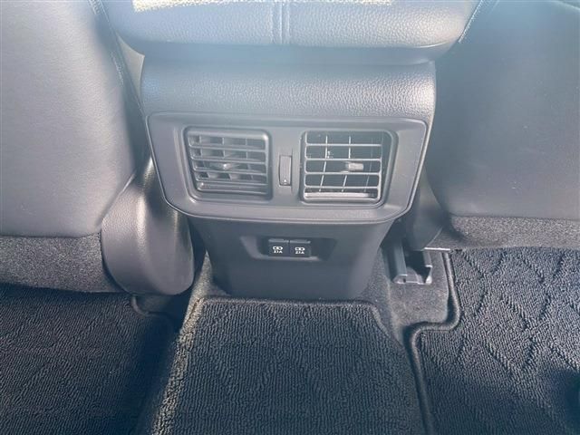 TOYOTA RAV4 HYBRID 4WD 2022 Image 31