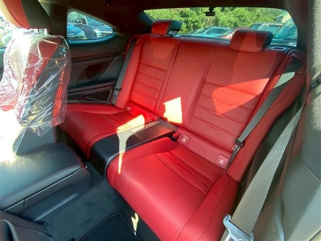 TOYOTA LEXUS RC300H 2023 Image 31