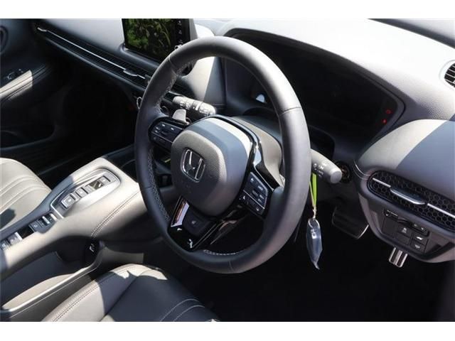 HONDA ZR-V E:HEV 2024 Image 31