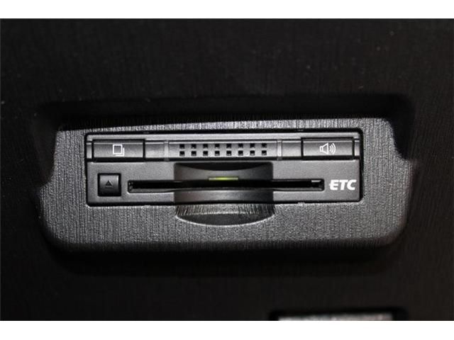 TOYOTA PRIUS ALPHA 2015 Image 31