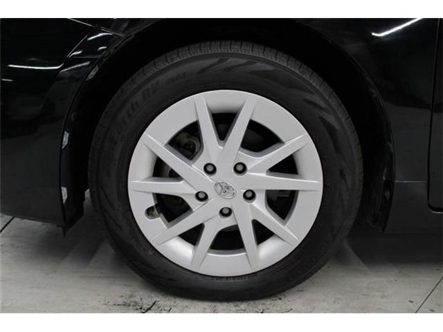 TOYOTA PRIUS ALPHA 2015 Image 31