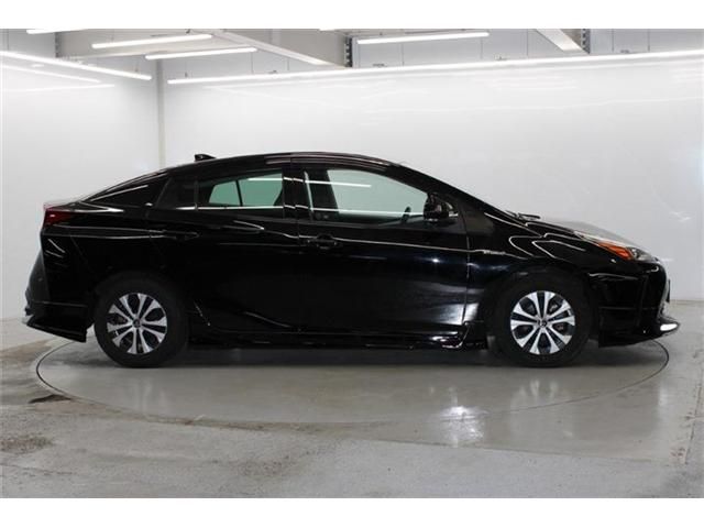 TOYOTA PRIUS 2021 Image 31