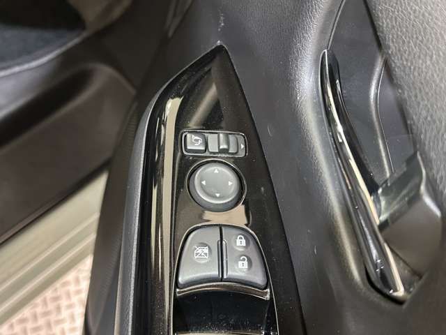 NISSAN SERENA  WG 2016 Image 31