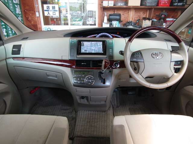 TOYOTA ESTIMA 2010 Image 31