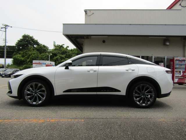 TOYOTA CROWN CROSSOVER 2022 Image 31