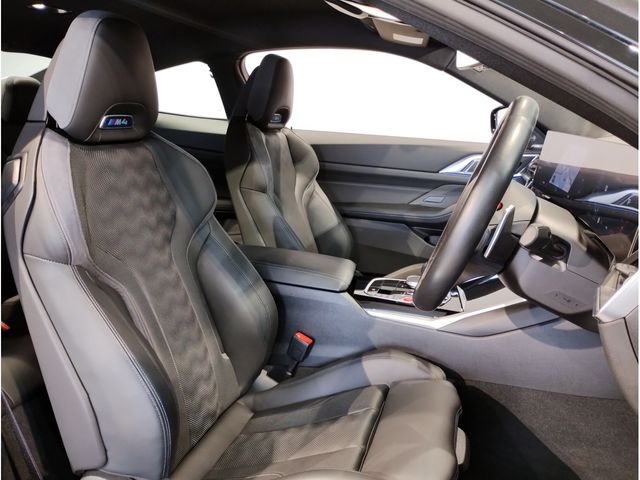 BMW M4 2024 Image 31