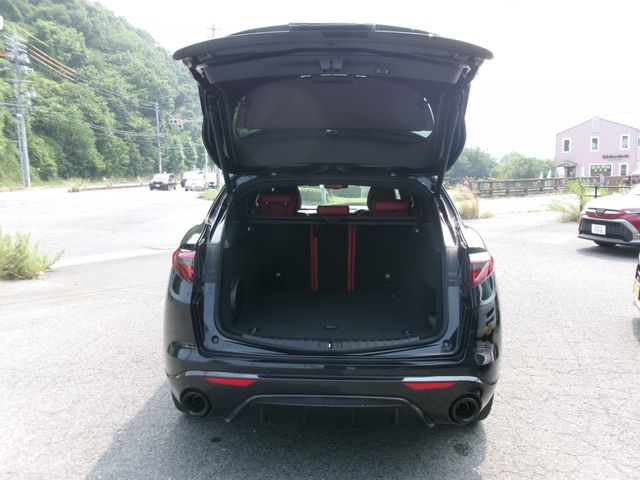 ALFAROMEO STELVIO 2022 Image 31