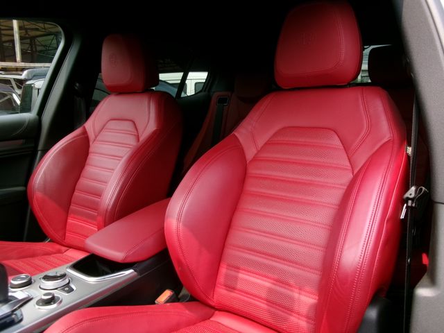 ALFAROMEO STELVIO 2022 Image 31