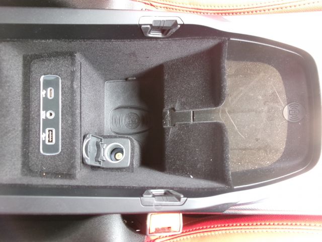 ALFAROMEO STELVIO 2022 Image 31