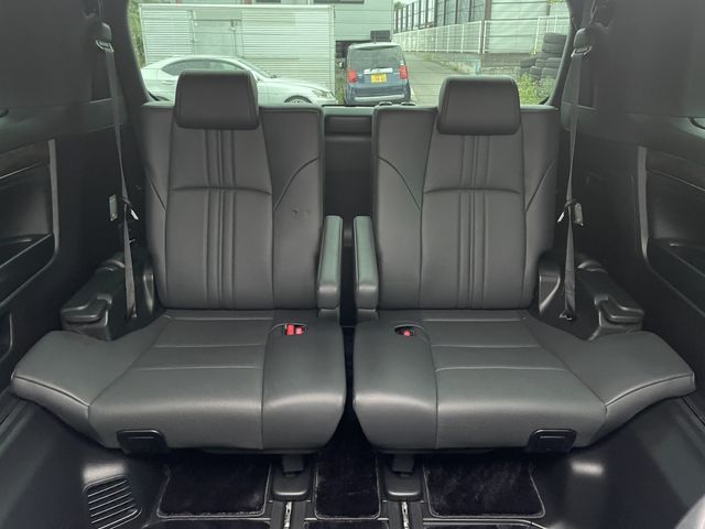 TOYOTA ALPHARD HYBRID 4WD 2021 Image 31