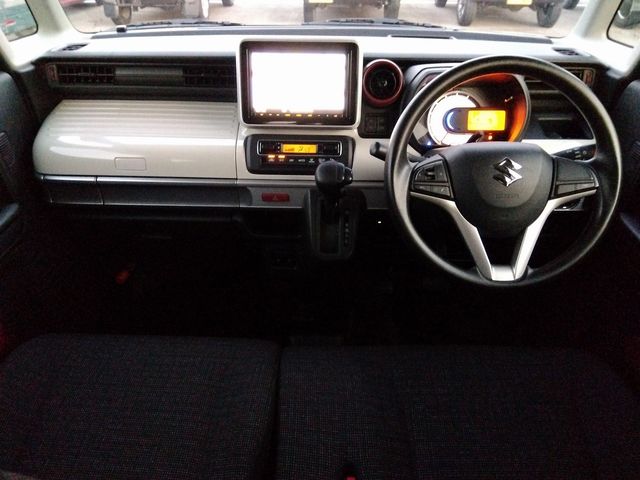 SUZUKI SPACIA 4WD 2018 Image 31