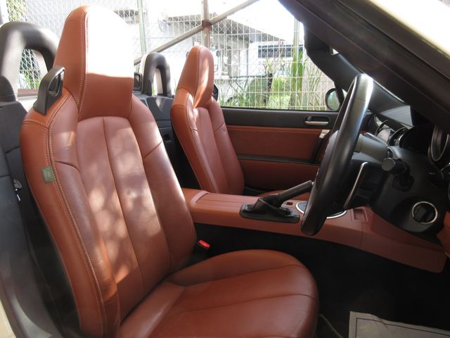 MAZDA ROADSTER 2005 Image 31