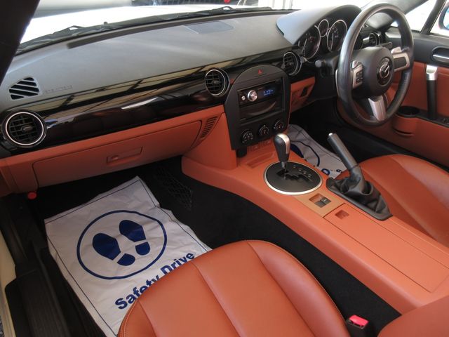 MAZDA ROADSTER 2005 Image 31