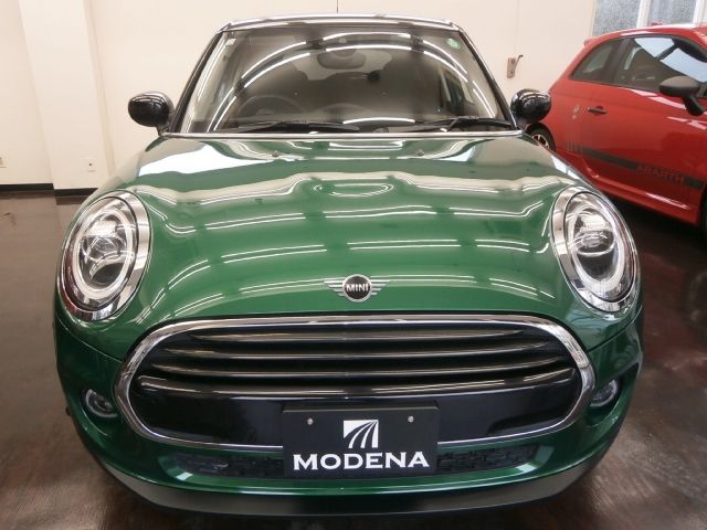 BMW MINI COOPER D 5DOOR 2020 Image 31