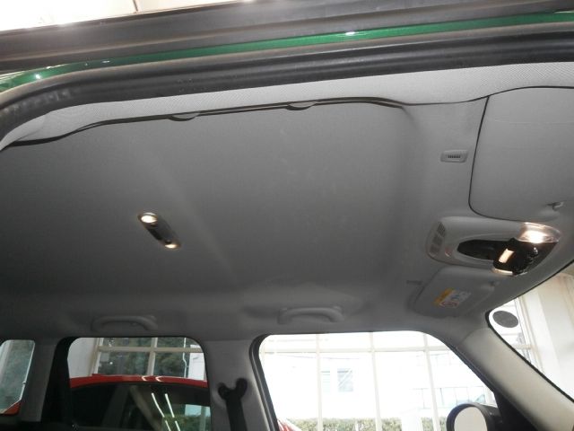 BMW MINI COOPER D 5DOOR 2020 Image 31