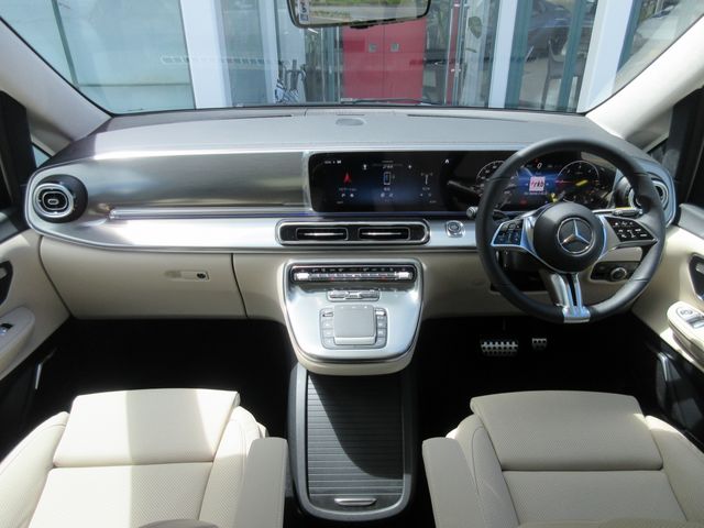 MERCEDES BENZ V CLAS 2025 Image 31