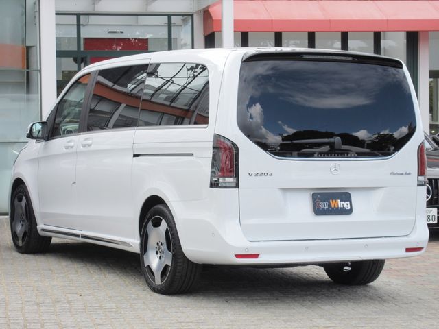 MERCEDES BENZ V CLAS 2025 Image 31