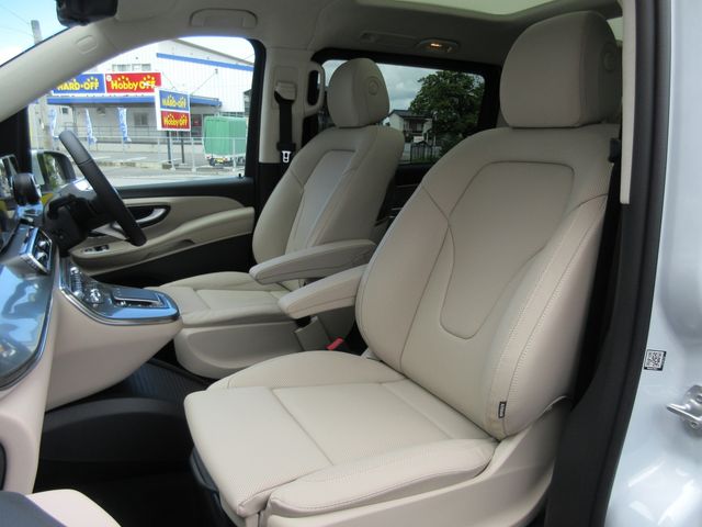 MERCEDES BENZ V CLAS 2025 Image 31