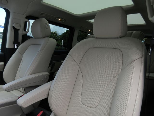 MERCEDES BENZ V CLAS 2025 Image 31