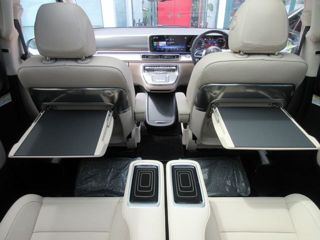 MERCEDES BENZ V CLAS 2025 Image 31