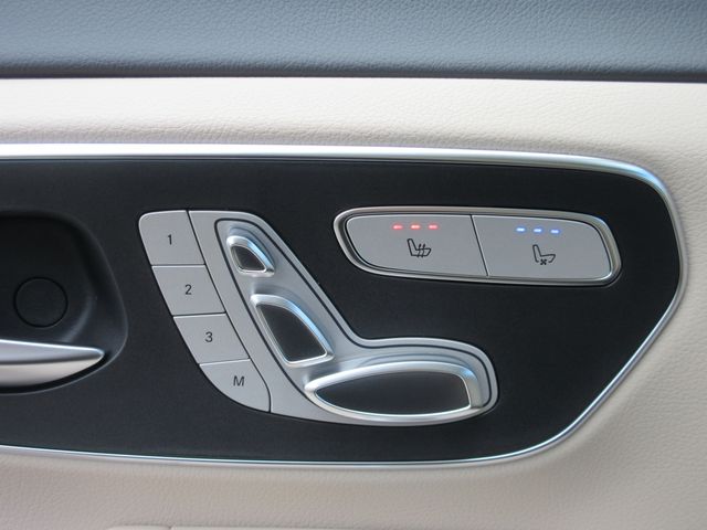 MERCEDES BENZ V CLAS 2025 Image 31