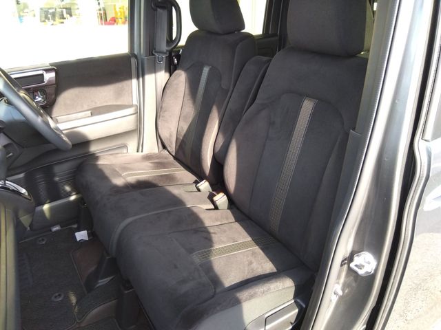 HONDA N BOX CUSTOM 4WD 2019 Image 31