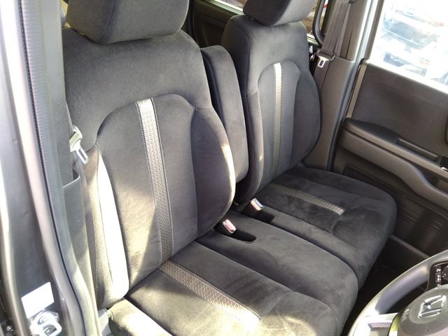 HONDA N BOX CUSTOM 4WD 2019 Image 31