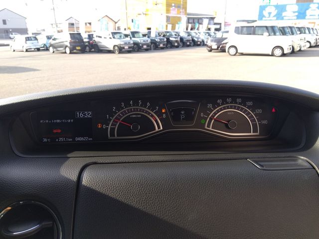 HONDA N BOX CUSTOM 4WD 2019 Image 31