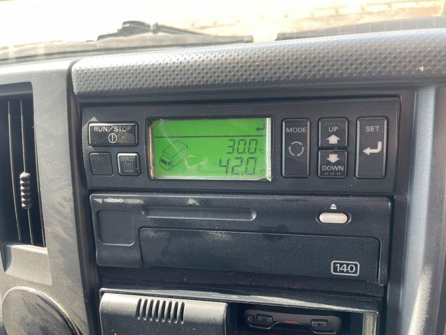 ISUZU FORWARD 2012 Image 31