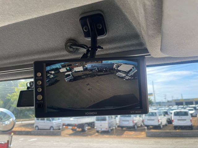 ISUZU FORWARD 2012 Image 31