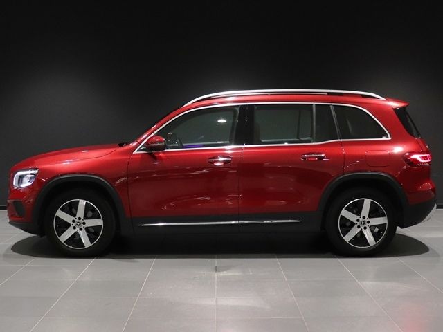 MERCEDES BENZ GLB 2022 Image 31